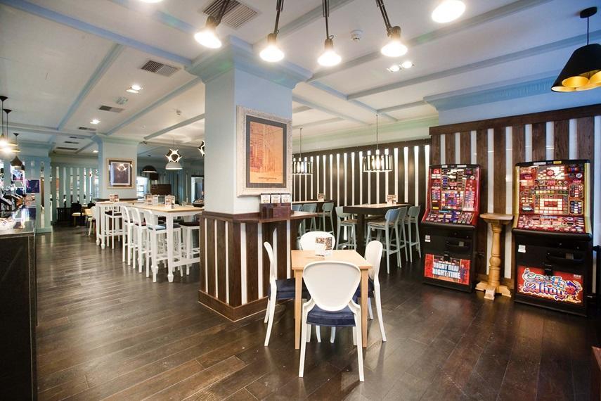 The Guildhall And Linen Exchange Wetherspoon دنفرملاين المظهر الخارجي الصورة