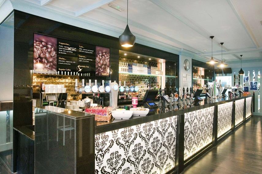 The Guildhall And Linen Exchange Wetherspoon دنفرملاين المظهر الخارجي الصورة